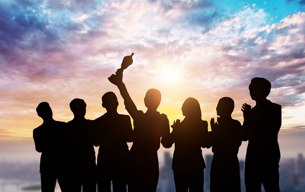 集團內(nèi)部控制：完善內(nèi)部控制體系，確保集團合規(guī)運營