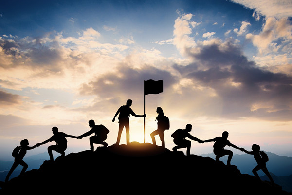 優(yōu)化集團(tuán)管控模式：挑戰(zhàn)、風(fēng)險(xiǎn)與應(yīng)對策略