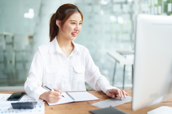 戰(zhàn)略評(píng)估：全面評(píng)估，提升企業(yè)運(yùn)營(yíng)效益