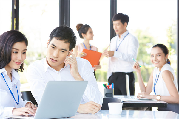 深度解讀集團(tuán)管控，打造高效管理體系，驅(qū)動企業(yè)成長