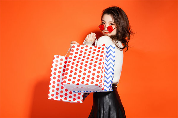 打造卓越品牌，創(chuàng)新營銷策略，引領(lǐng)市場新潮流