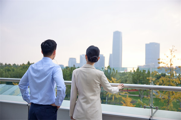 福利政策規(guī)劃：提供福利保障，增強(qiáng)員工忠誠度