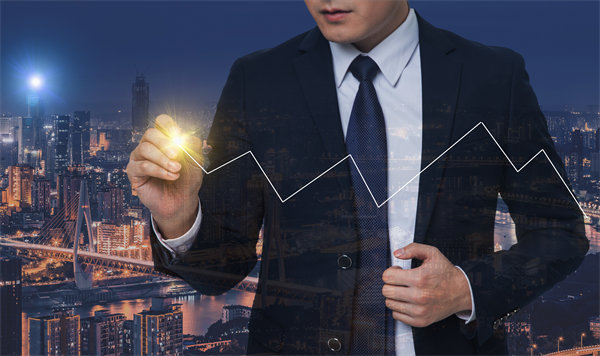 聚焦核心業(yè)務(wù)，優(yōu)化經(jīng)營計劃，推動企業(yè)高質(zhì)量發(fā)展