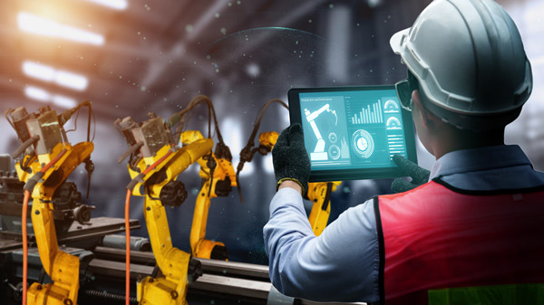 制造業(yè)管理引領(lǐng)企業(yè)質(zhì)量提升，打造高品質(zhì)產(chǎn)品與服務(wù)