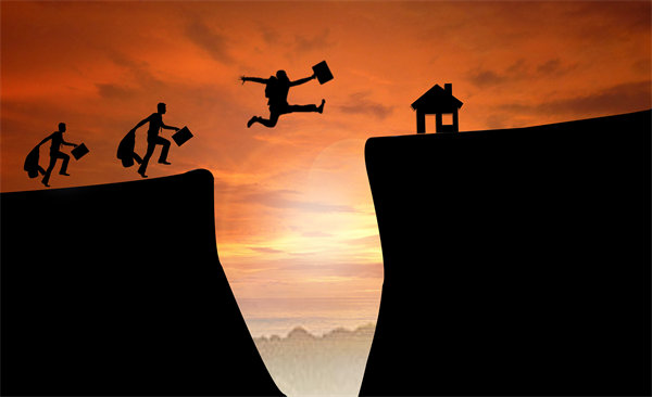 創(chuàng)新企業(yè)管理思維，激發(fā)員工潛能，推動(dòng)企業(yè)騰飛