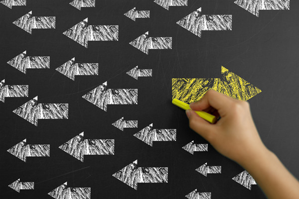 企業(yè)成長(zhǎng)中，如何動(dòng)態(tài)調(diào)整組織規(guī)劃以適應(yīng)市場(chǎng)變化？