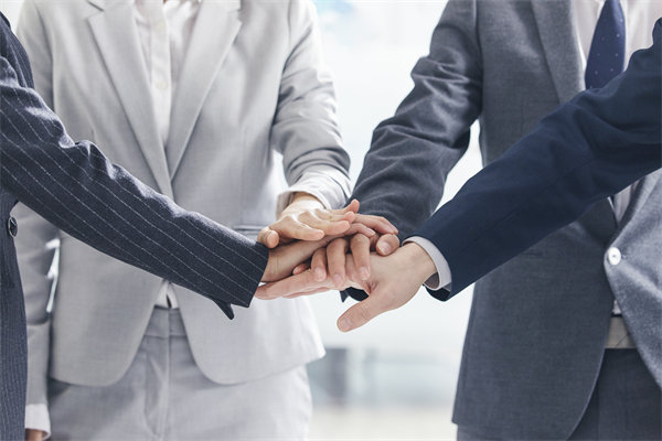 集團(tuán)文化如何統(tǒng)一，才能更好的促進(jìn)各子公司融合？