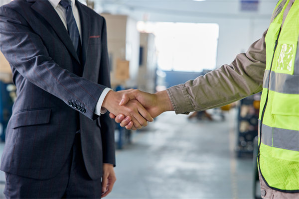 在精益轉型過程，如何克服員工抵觸情緒，促進改革？