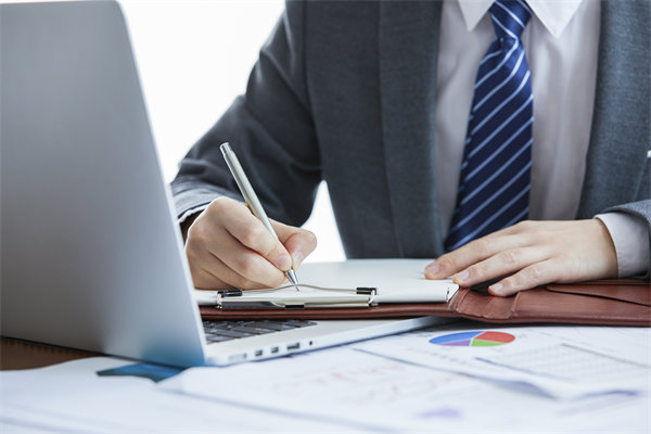 員工薪酬晉升體系如何建立，確保公平公正？