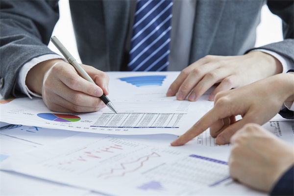 營(yíng)銷(xiāo)薪酬激勵(lì)系統(tǒng)不科學(xué)，人才培養(yǎng)體系不完善？