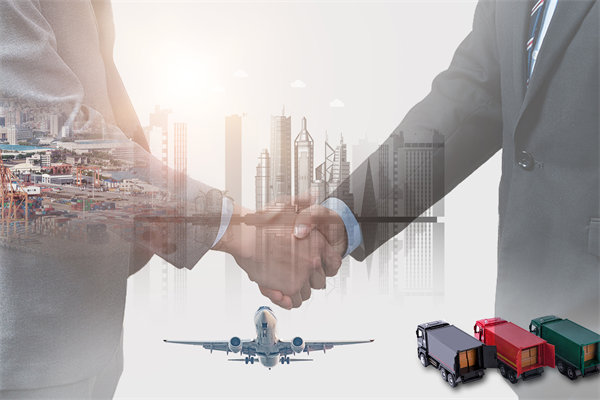 在全球化背景下，企業(yè)如何制定跨國戰(zhàn)略規(guī)劃？