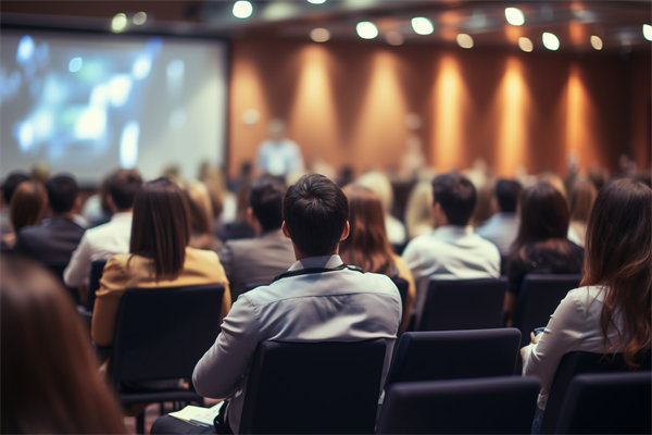 招聘過(guò)程中，如何篩選合適人才，降低離職率？