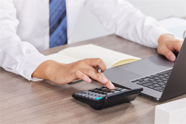 企業(yè)預算管理，如何精準預測并有效應對市場變化？