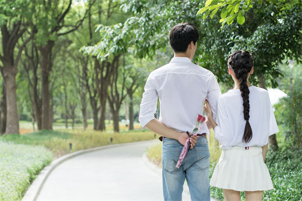 廣東一公司發(fā)錢鼓勵員工談戀愛，品牌營銷怎么看？