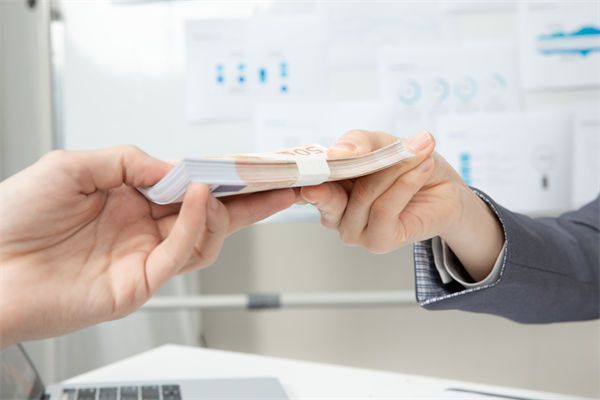 廣東一公司發(fā)錢鼓勵(lì)員工談戀愛，品牌營銷怎么看？