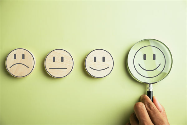 國產(chǎn)手機均價已逼近4000元，對企業(yè)薪酬管理的啟示