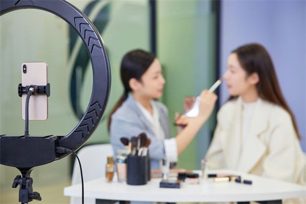 營銷咨詢公司的全球化服務(wù)如何助企業(yè)開拓國際市場？