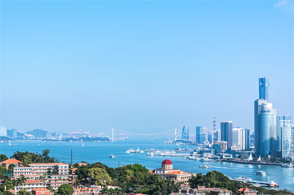 廈門營銷咨詢公司如何為企業(yè)定制精準(zhǔn)營銷策略？