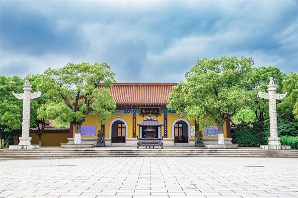 南昌年度經(jīng)營(yíng)計(jì)劃咨詢(xún)公司如何為企業(yè)定制全年發(fā)展藍(lán)圖？