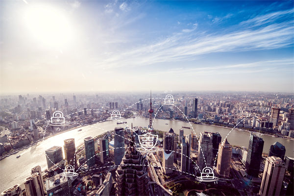 供應鏈管理中，如何確保供應鏈透明度與安全性？