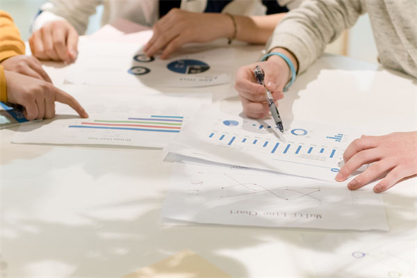 如何科學(xué)制定企業(yè)年度經(jīng)營計劃以確保目標(biāo)實現(xiàn)？