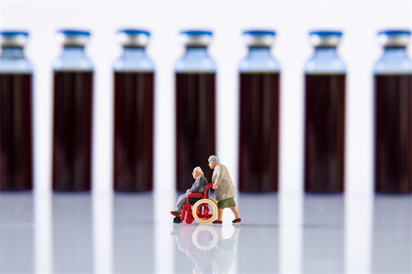 為啥有些老人沉迷購買保健品？對品牌營銷有何啟示？