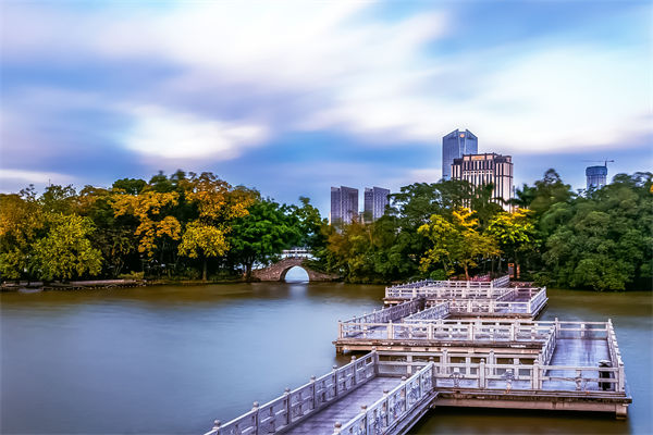 惠州集團管控咨詢公司能否為企業(yè)制定科學(xué)管控策略？