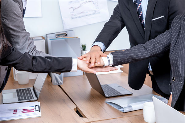 內部矛盾重重，管理咨詢如何助力重建和諧高效組織？