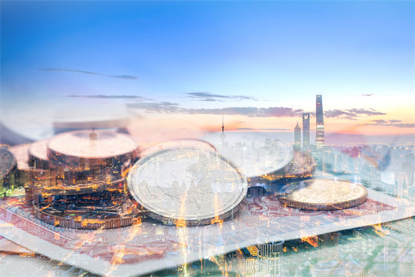 行業(yè)變革洶涌，戰(zhàn)略咨詢?cè)鯓訋推髽I(yè)提前布局贏得未來(lái)？