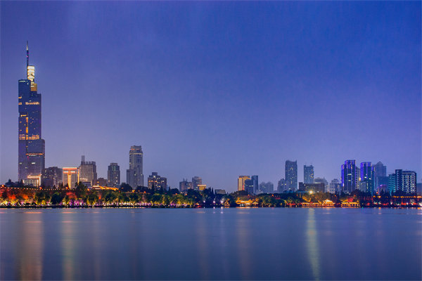 產(chǎn)品滯銷、品牌聲量弱，南京營(yíng)銷咨詢公司如何打造爆款營(yíng)銷？