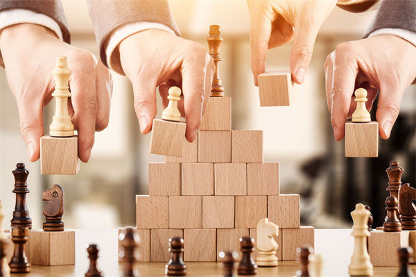 文化管理與戰(zhàn)略背道而馳，如何構(gòu)建協(xié)同發(fā)展體系？