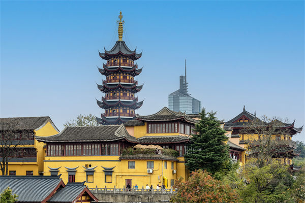 高薪招不來(lái)人，低薪留不住才，南京薪酬咨詢公司如何破解困局？