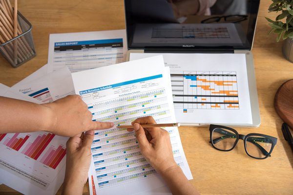 薪酬績效總難平衡，怎樣調(diào)整才能既控成本又激勵員工？