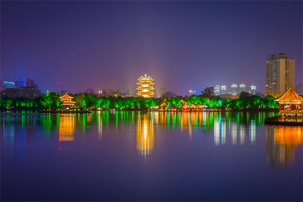 營銷轉(zhuǎn)化率低迷？濟南營銷咨詢公司如何精準(zhǔn)打通獲客變現(xiàn)鏈路？