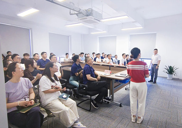 工業(yè)非標(biāo)零部件行業(yè)龍頭企業(yè)——寧波博可機(jī)械有限公司第三期營(yíng)銷(xiāo)與供應(yīng)鏈系統(tǒng)管理升級(jí)咨詢(xún)項(xiàng)目啟動(dòng)