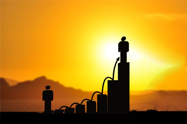 核心人才被挖角，如何構(gòu)建留人心、激活力的體系？