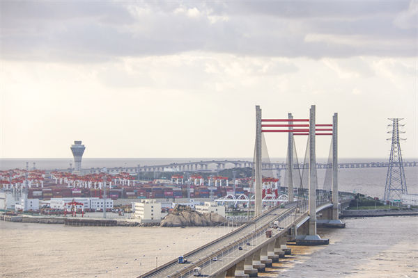 供應鏈管理分析：中國外貿在復雜環(huán)境中穩(wěn)健前行