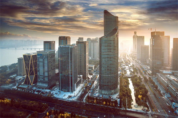 市場(chǎng)突變計(jì)劃失效，年度計(jì)劃如何靈活應(yīng)對(duì)突發(fā)情況？