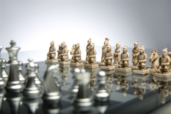 集團(tuán)管控陷入死局：分權(quán)怕失控集權(quán)怕僵化如何破？