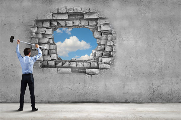 各部門年度計劃承諾明確，協(xié)同落地時為何仍有脫節(jié)？