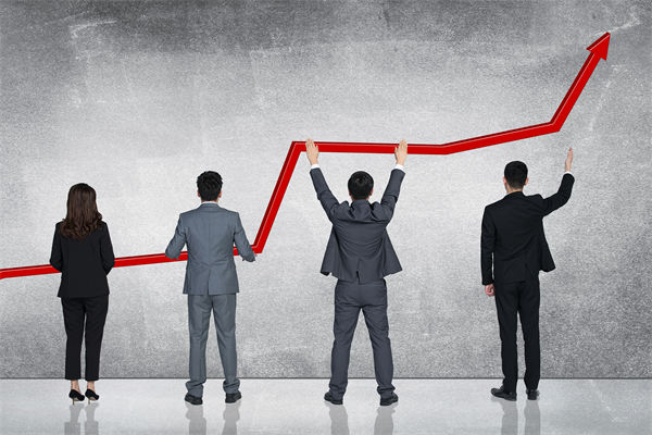 薪酬體系建了又改，管理為何總跟不上戰(zhàn)略步伐？