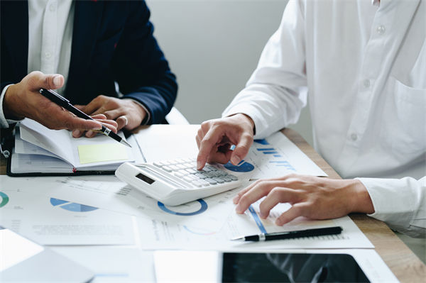 暑期檔電影票房破115億，預(yù)算管理咨詢怎么看？