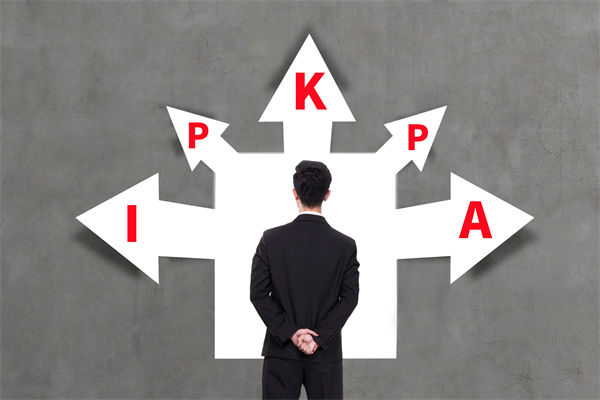 看似精細(xì)的績(jī)效體系，為何反而拖慢了團(tuán)隊(duì)的腳步？