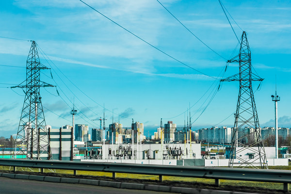 電氣行業(yè)年度經(jīng)營(yíng)計(jì)劃咨詢公司哪家好，高低壓設(shè)備產(chǎn)能怎優(yōu)化？